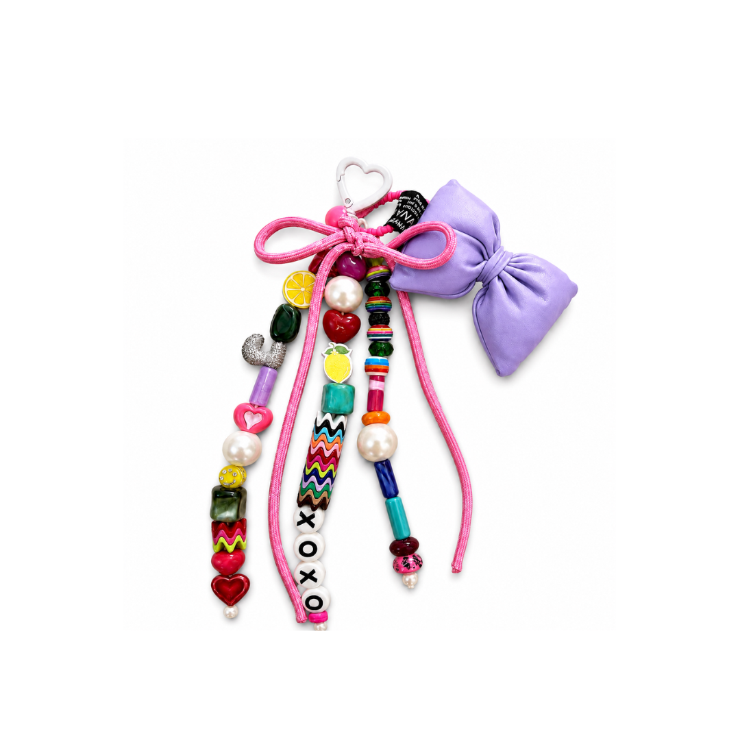 The bow bag charm
